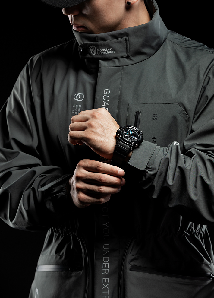 outdoor trench coat