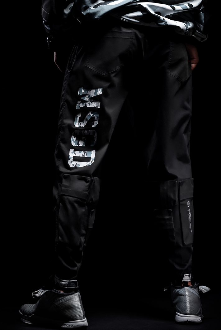 camouflage logo pants