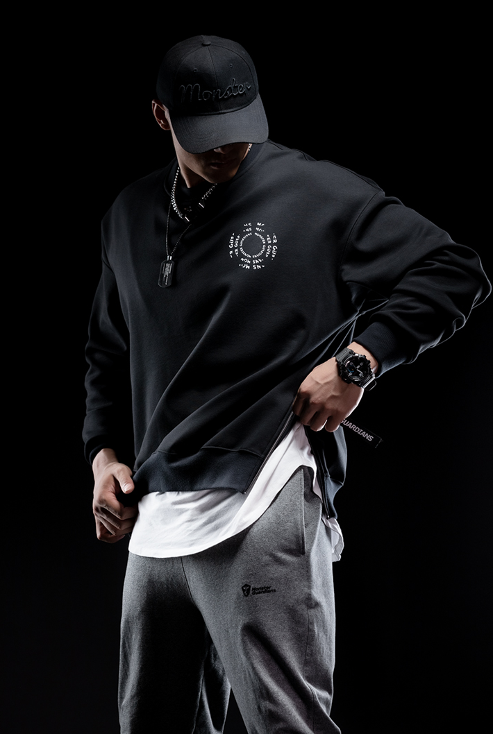 round neck sports sweater