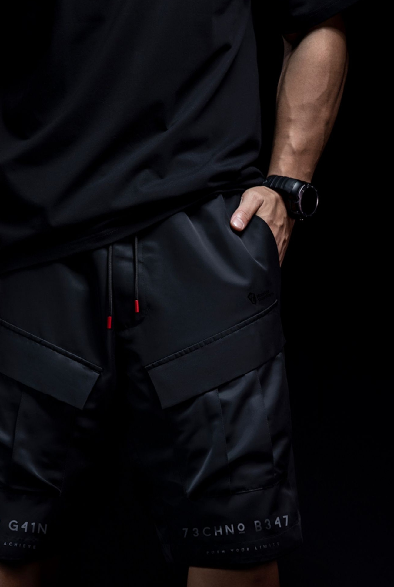 black fitness shorts