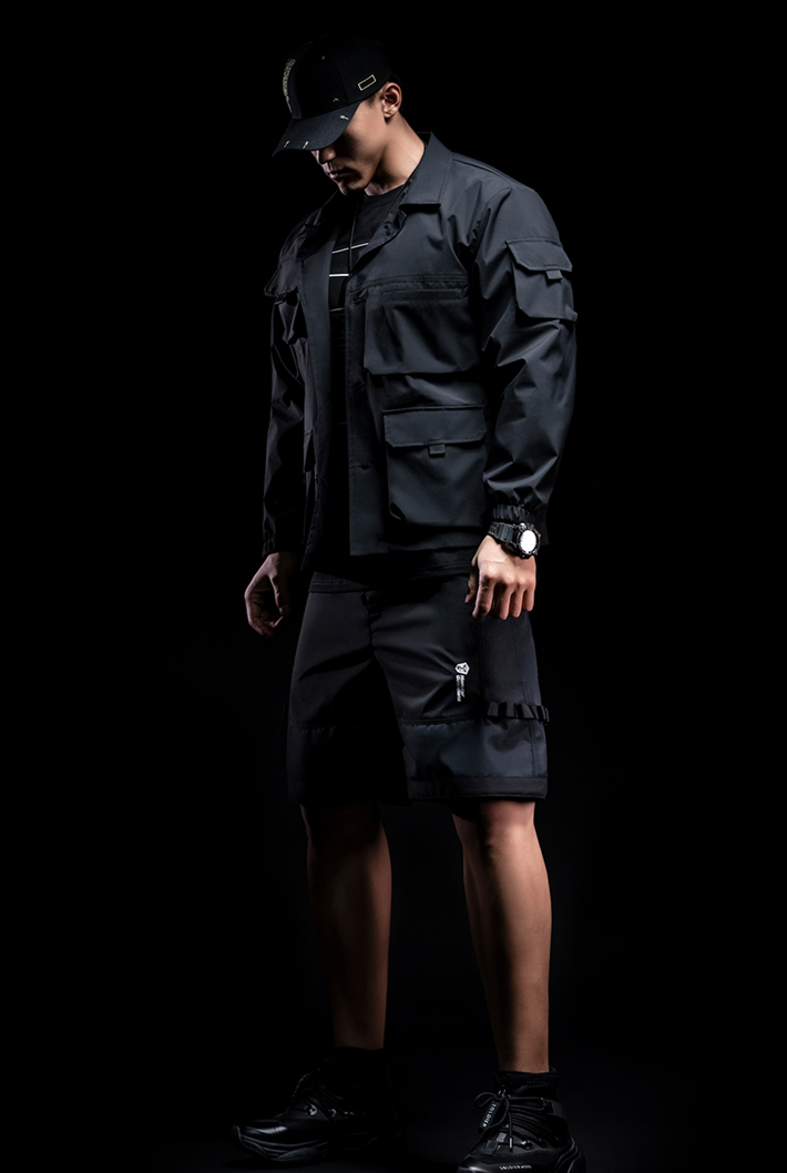 buckle touring shorts