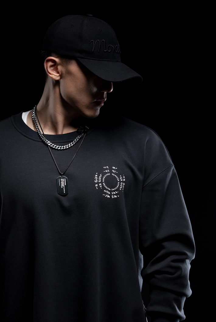 round neck sports sweater