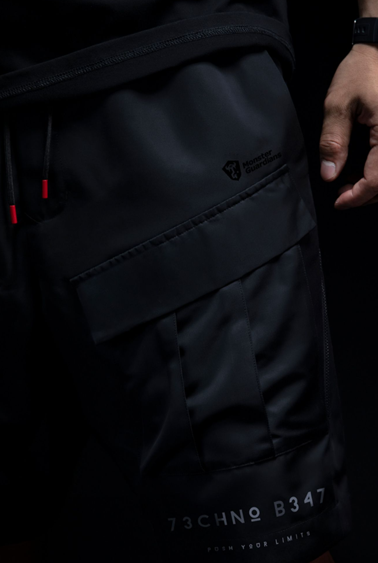 black fitness shorts