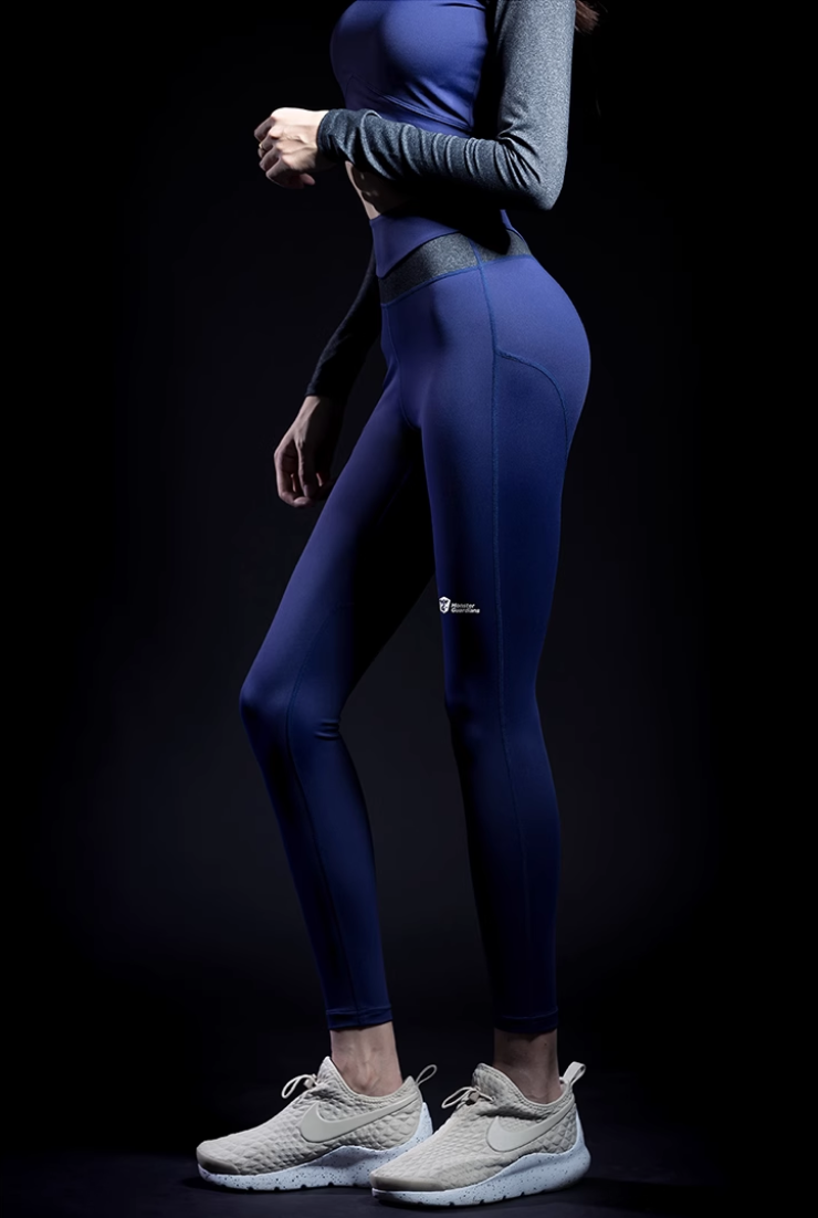 Performance Crop Leggings