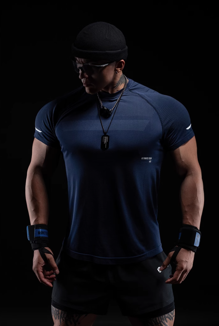 Air mesh slim fit T-shirt