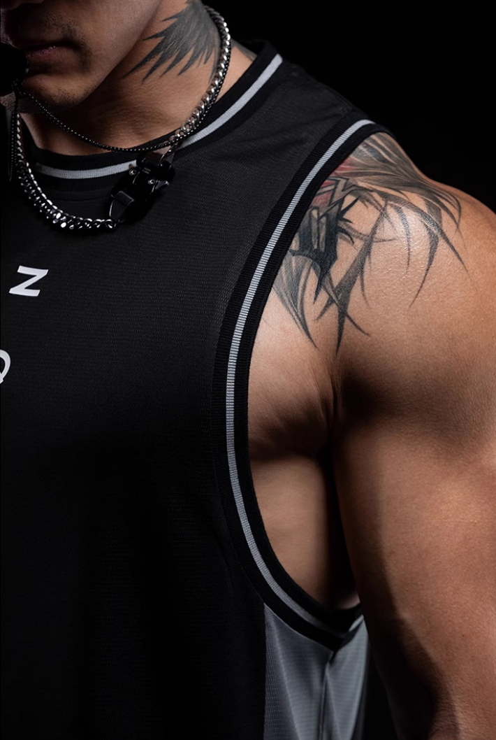 Breathable mesh athletic tank top