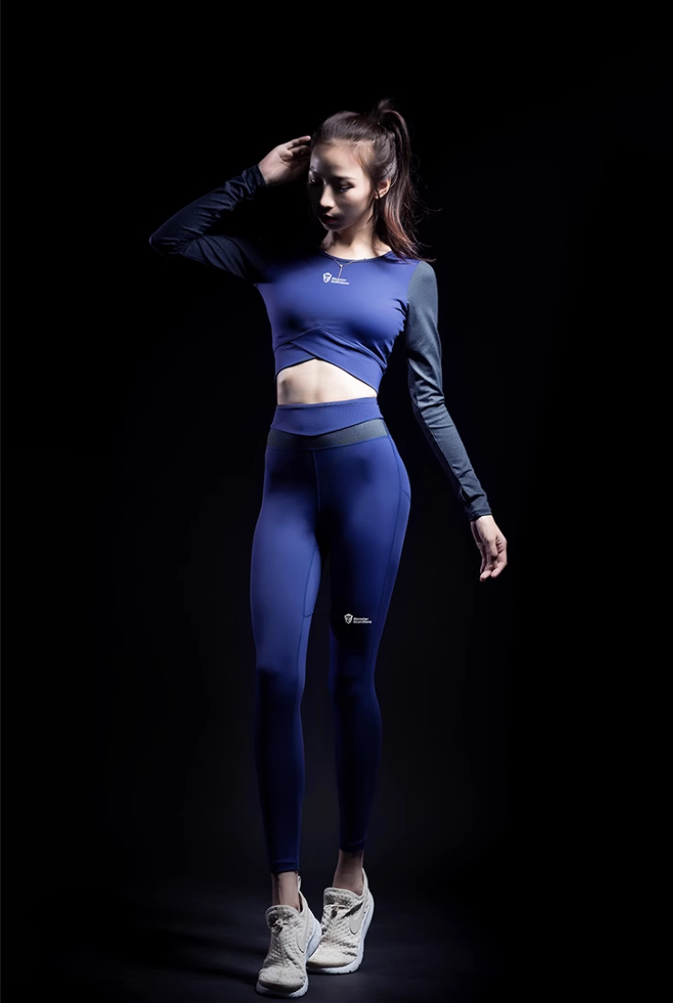 Performance Crop Leggings