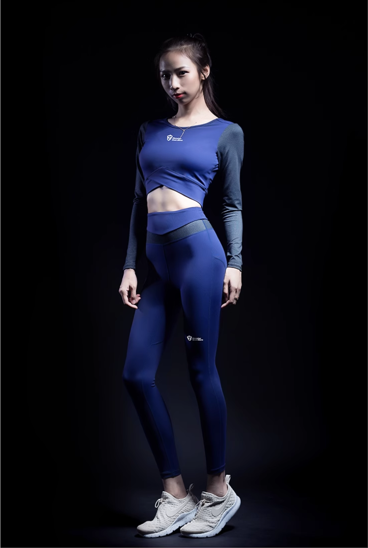 Performance Crop Leggings