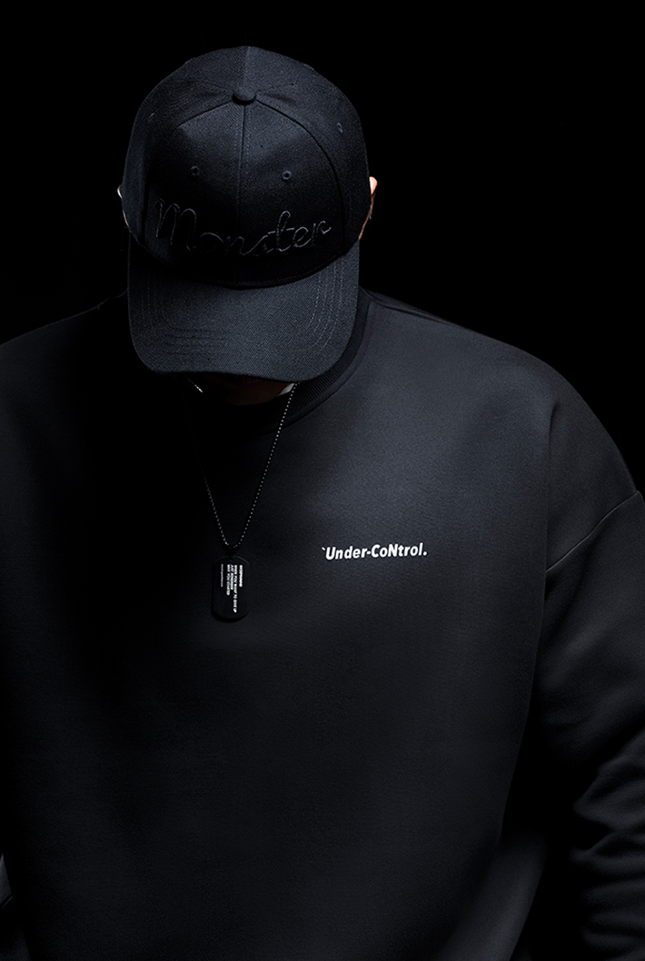 air layer crew neck pullover