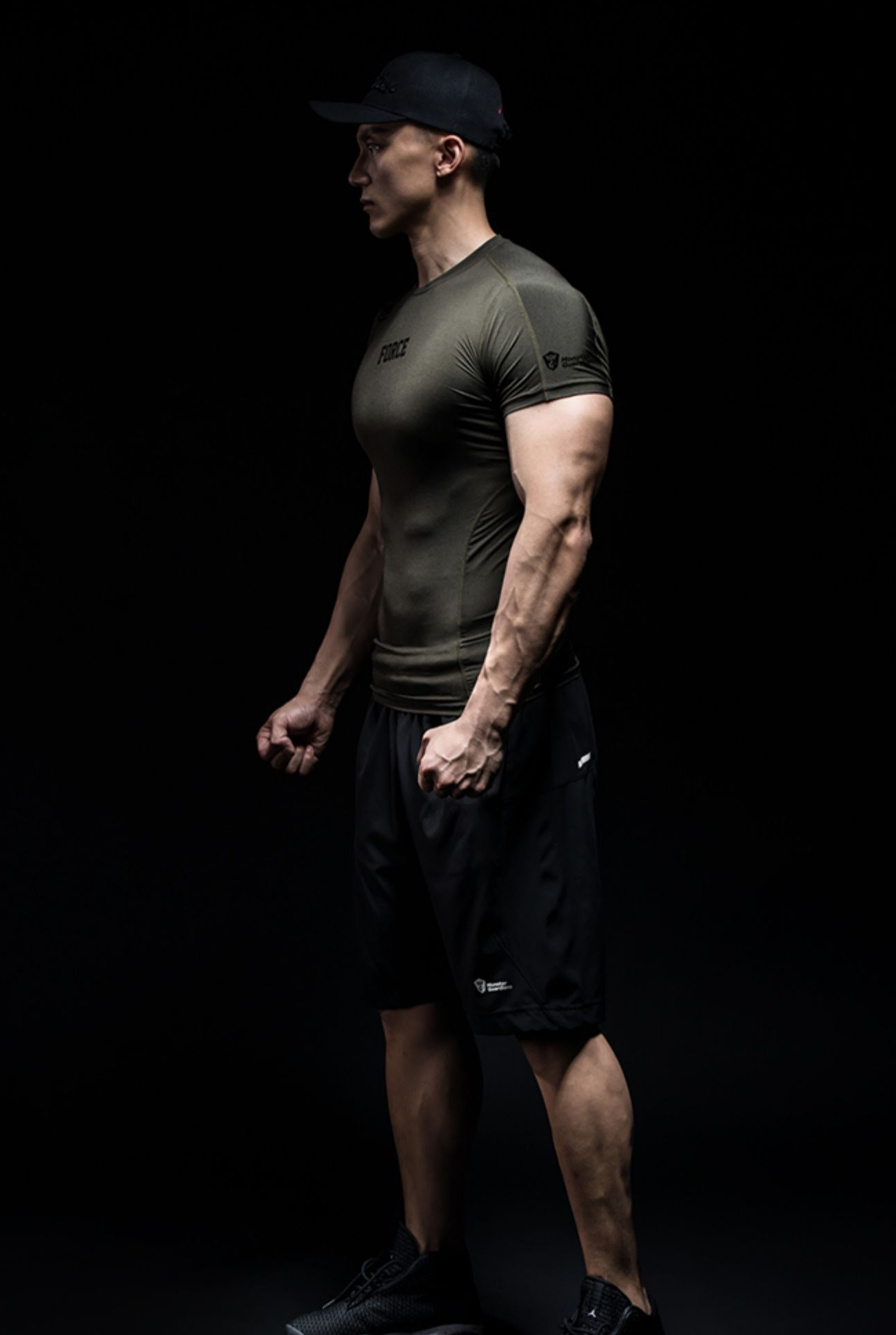 Short sleeve lightweight compression wear